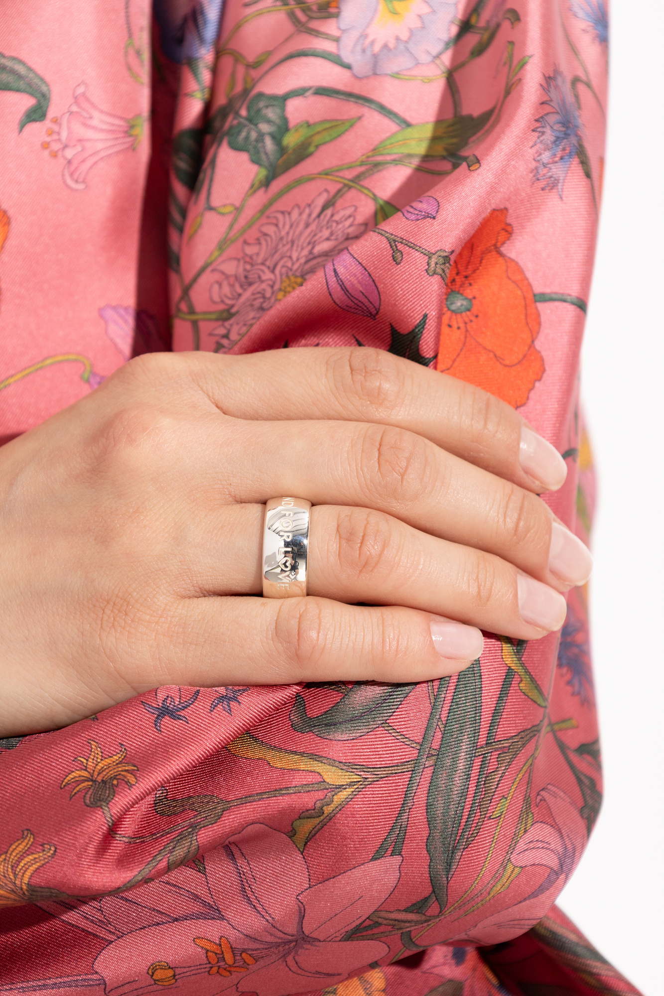 アクセサリー Gucci silver signature ring Silver Silver ring Gucci - Vitkac Canada